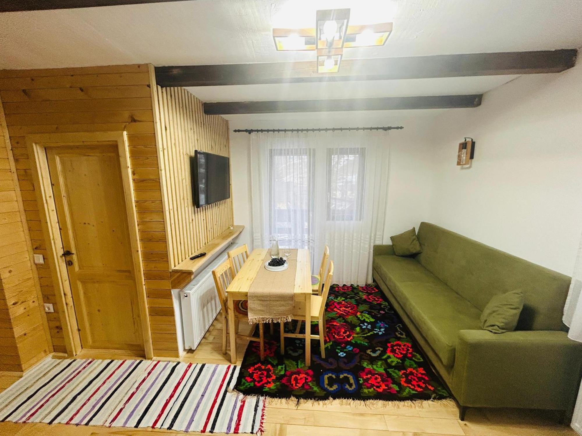 Cabana Gotan Moisei Luaran gambar